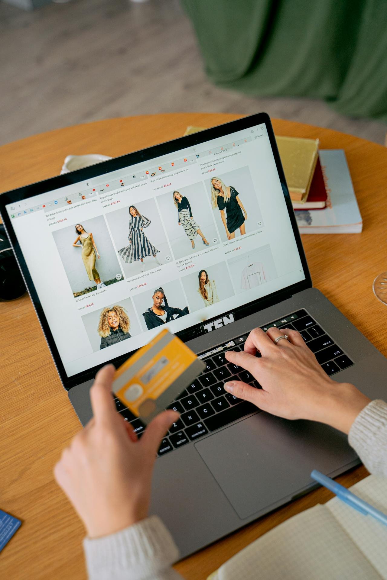 Online Shopping: Revolutionizing the Way We Shop